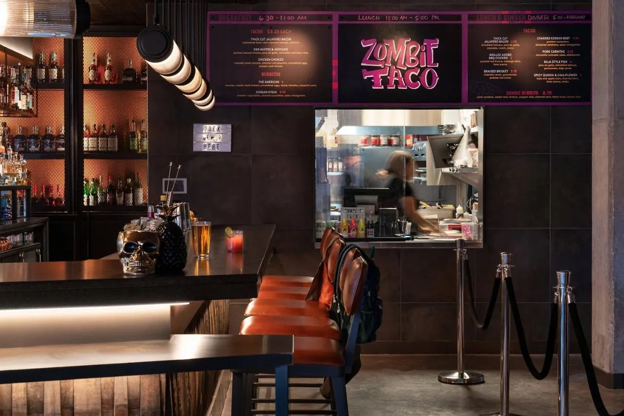 Hotel Moxy Louisville Downtown