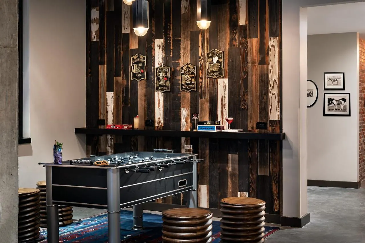 Hotel Moxy Louisville Downtown